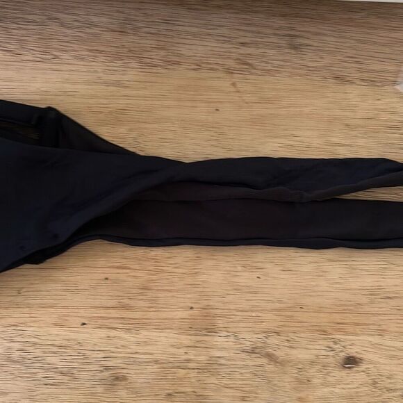 Calzedonia Cobey black Bando swimsuit top bathing suit top with mesh and ruffle - Picture 5 of 5